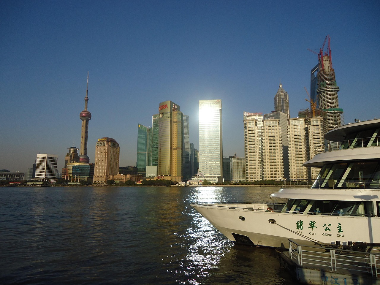 “大众朗逸图片	” 大众朗逸图片大全？
