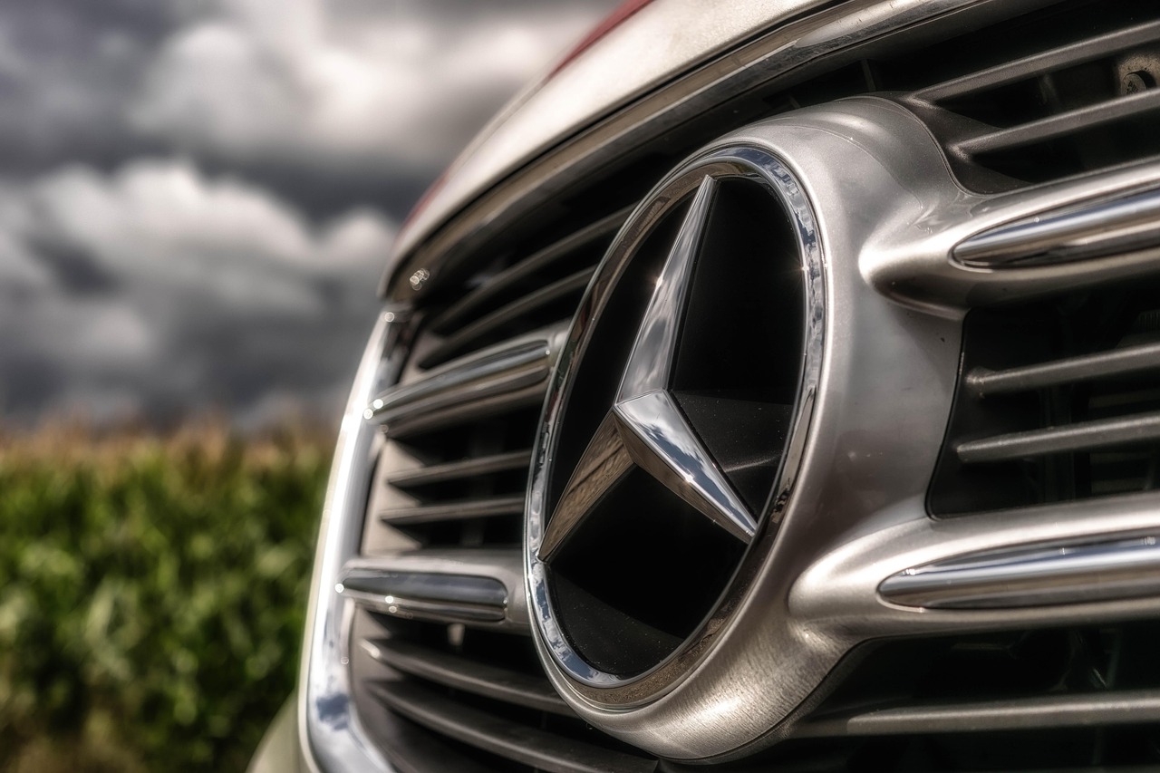 “奔驰s350汽车之家” 汽车之家奔驰s350图片？