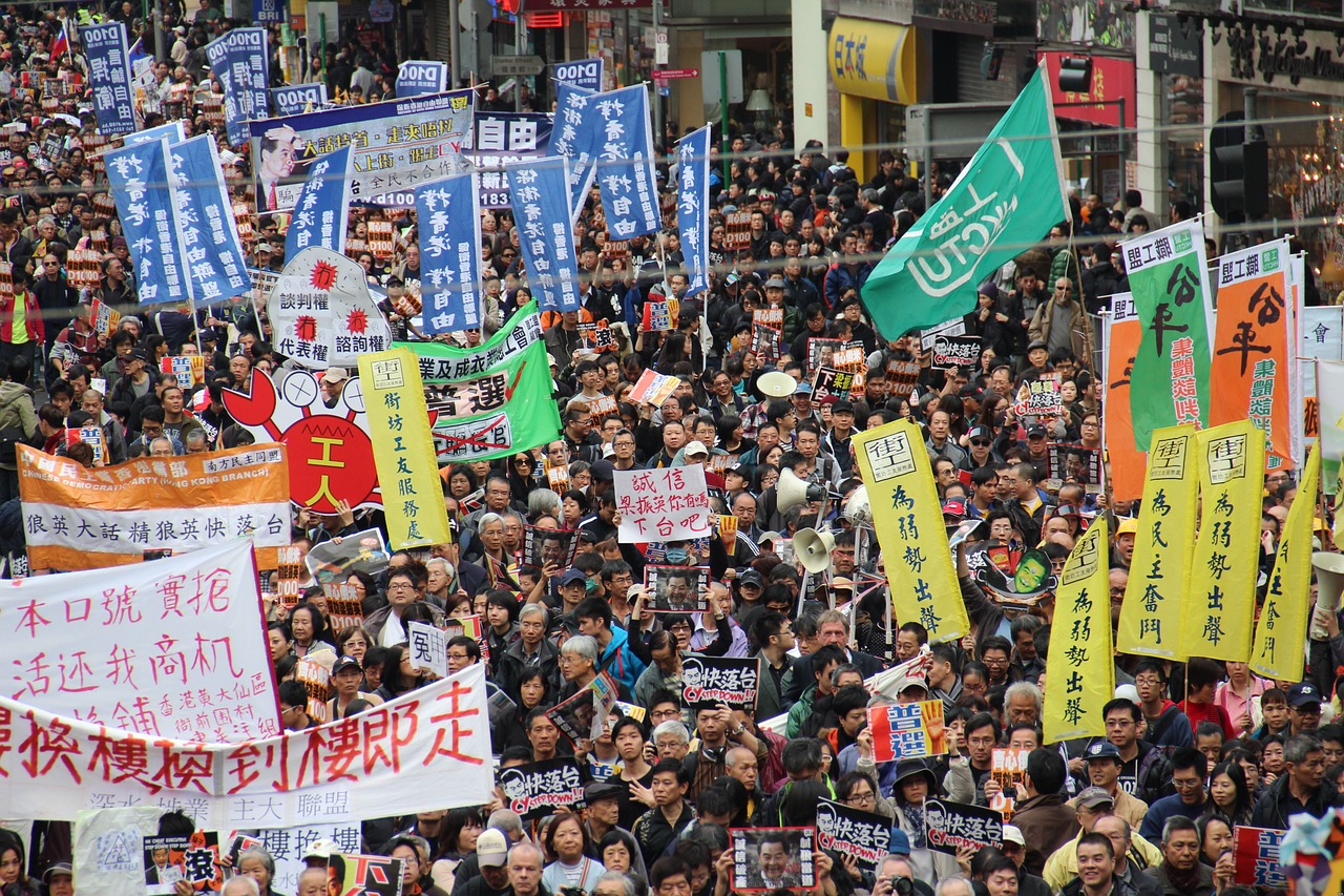 2023年11月新冠高峰〃2026新冠高峰期是什么时间段