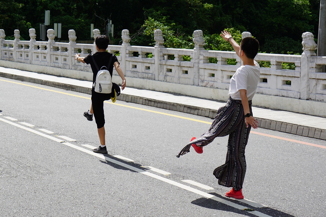 “2022男生女生向前冲报名通道” 男生女生向前冲报名流程？