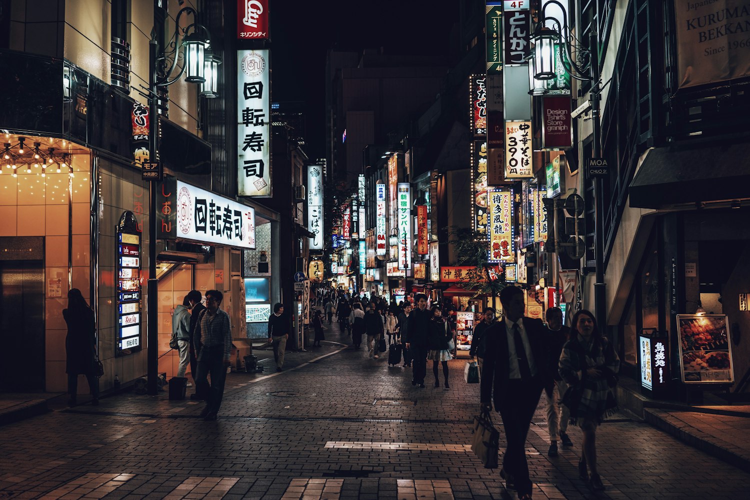 “澳门街珠江新城店” 澳门街珠江新城店预约电话？